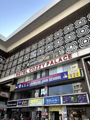 Hotel Cozzy Palace